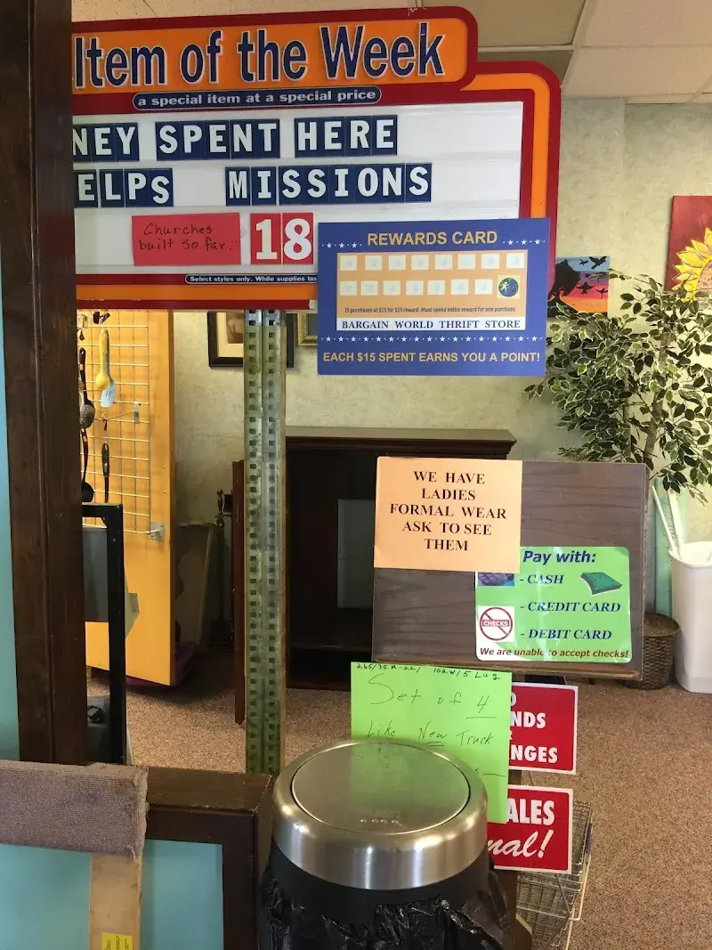 Bargain World Thrift Store in Lake Charles, LA