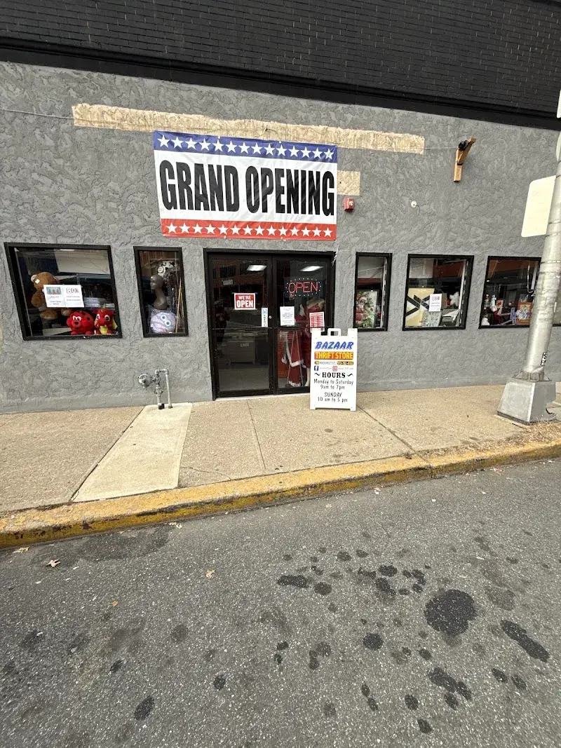 Bazaar Thrift Store in Paterson, NJ