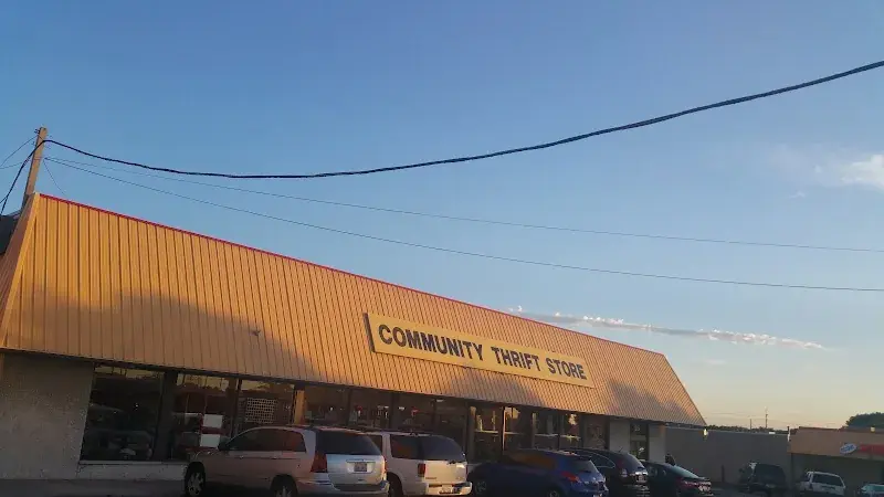 Community Thrift Store, AUR in Aurora, IL