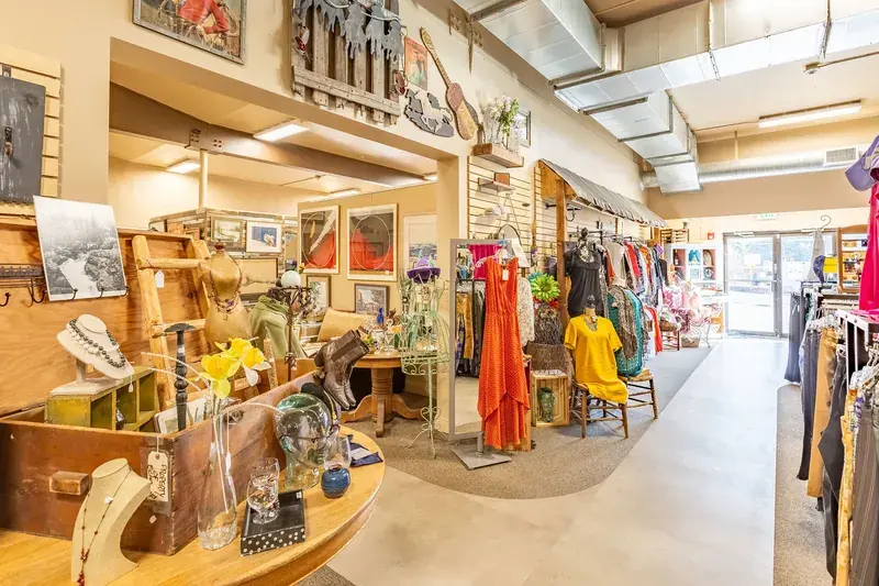 Echo Resale Shop in Evergreen, CO