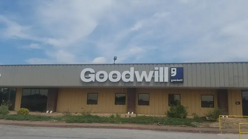 Goodwill Outlet Store | Donation Center | Career Services Center | Reentry Services in Rogers, AR