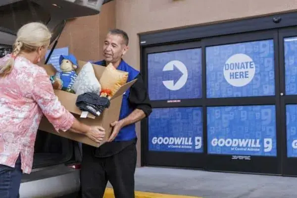 Goodwill - Retail Store and Donation Center in Tempe, AZ