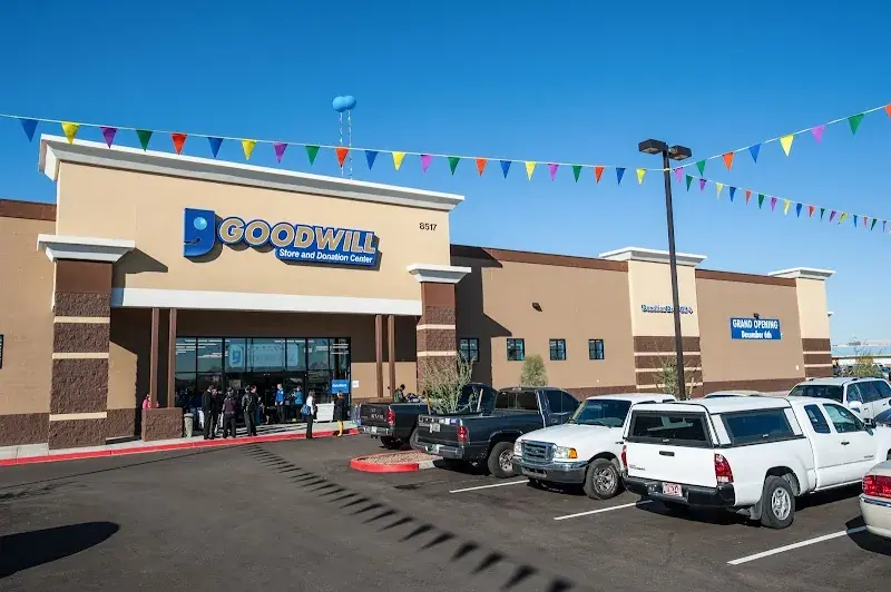 Goodwill - Retail Store and Donation Center in Peoria, AZ