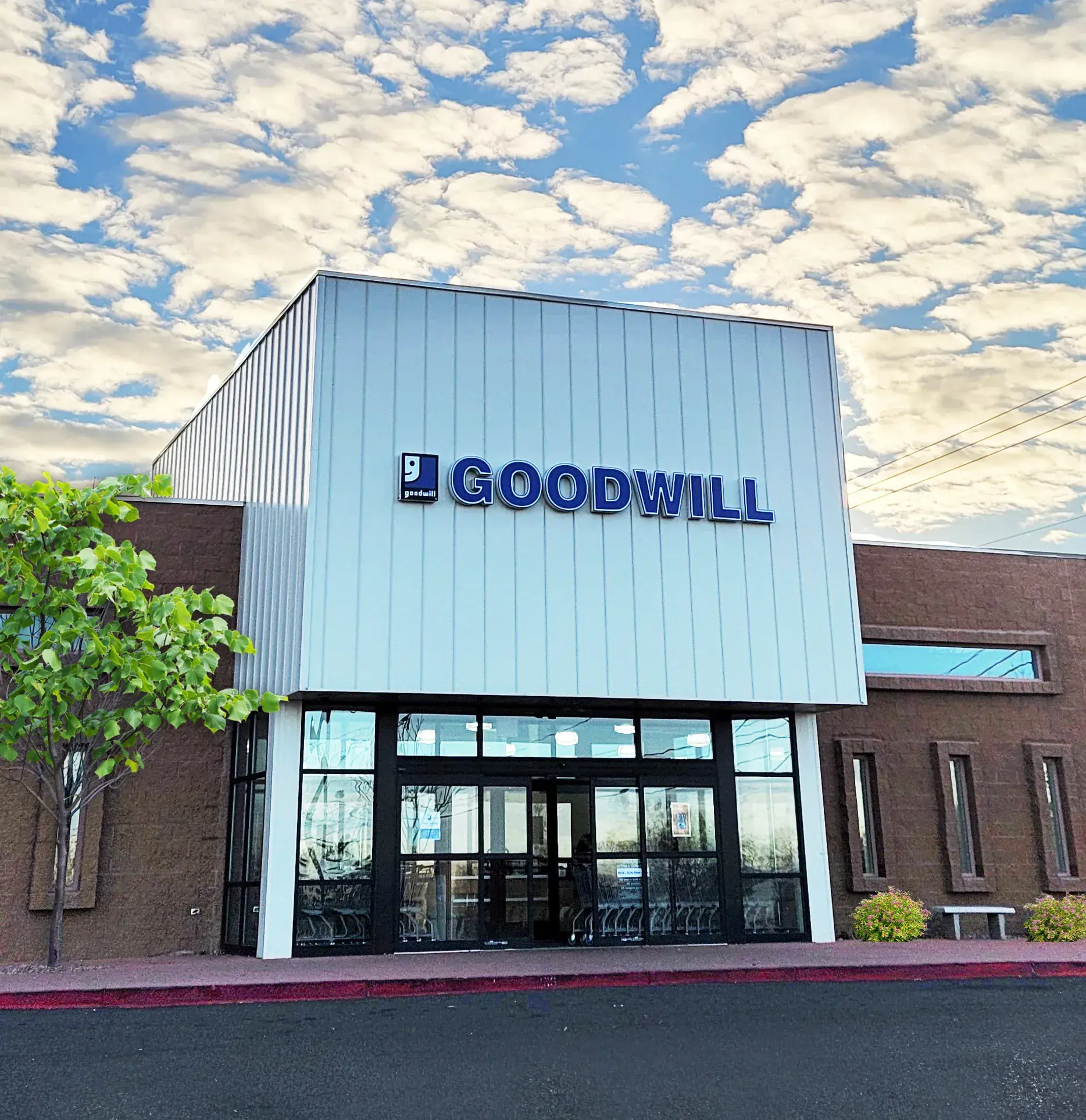 Goodwill- San Mateo in Albuquerque, NM