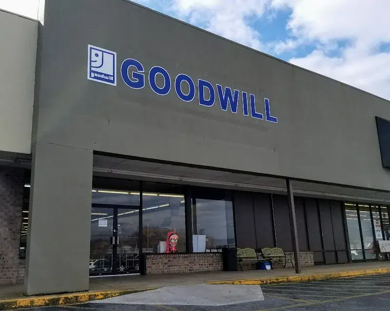 Goodwill Store & Donation Center in Guntersville, AL