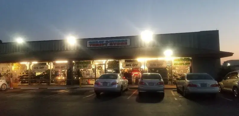 Great Savings Thrift Store in Montclair, CA