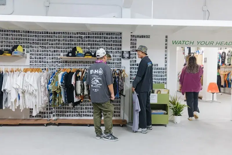 Harbors Vintage in Honolulu, HI