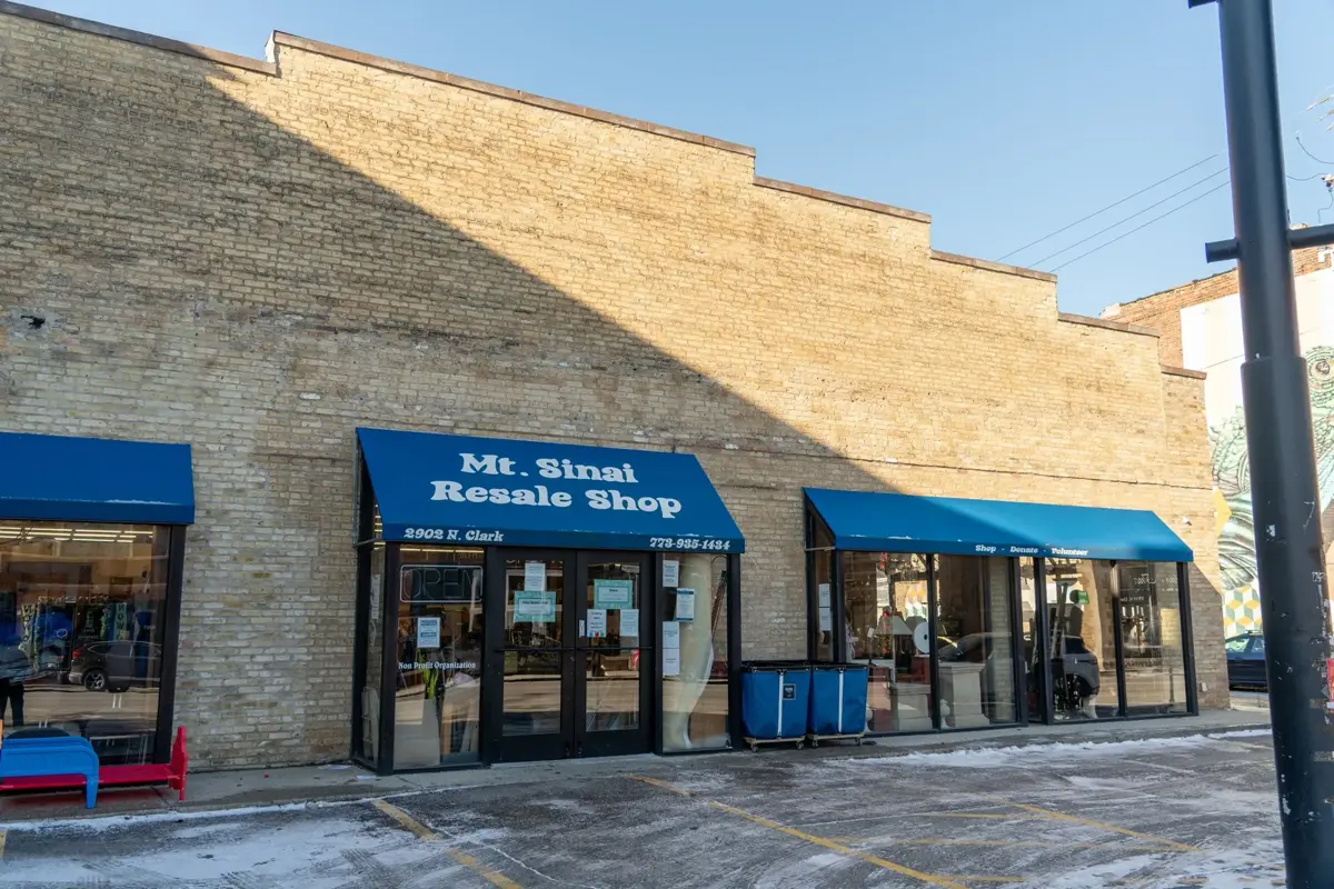 Mount Sinai Resale Shop in Chicago, IL