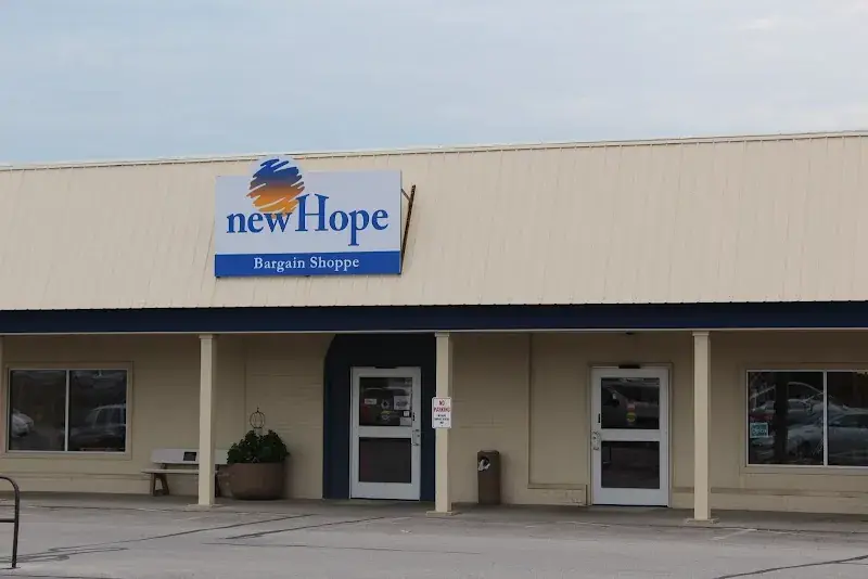 New Hope Bargain Shoppe in Carroll, IA