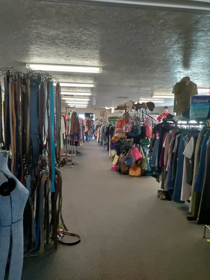 NU2U Thrift Shop in Evanston, WY