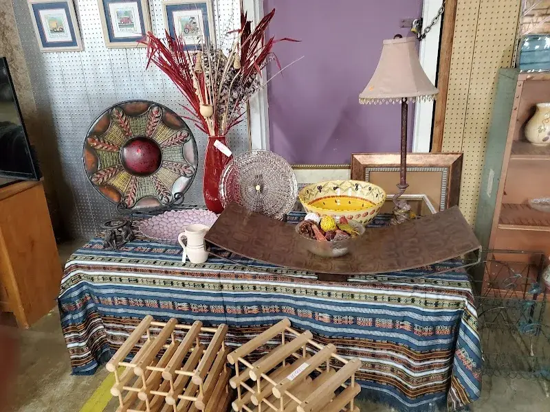 Olive Branch Thrift Store in Meridian, MS