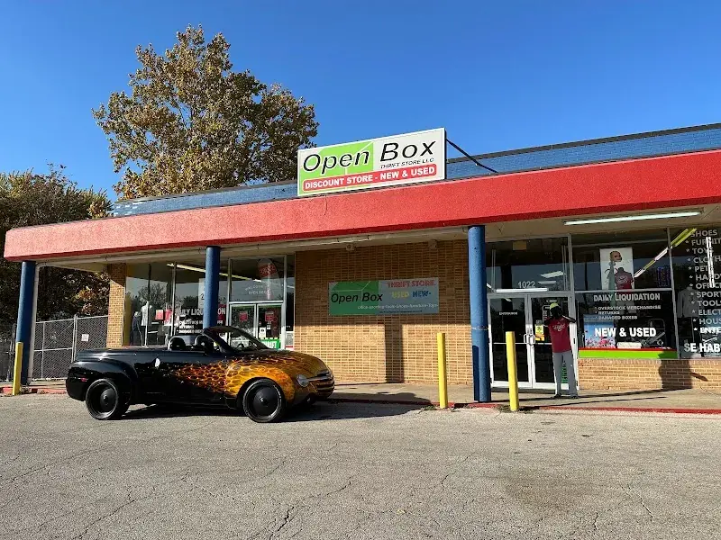 Open Box Thrift Store in Independence, MO