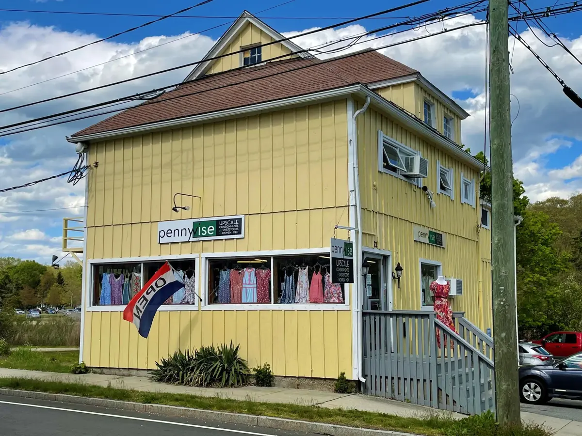 Pennywise Consignment Shop in Stonington, CT
