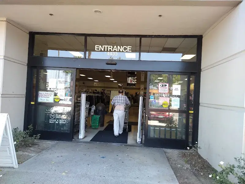Quality Thrift Store in Montclair, CA