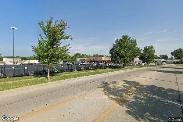 Goodwill in Clinton, IL - street view